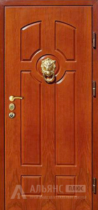 Внутренняя офисная дверь с декоративной металлической фигуркой на панели №42 внешняя - фото